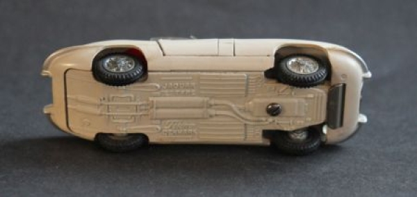 Tekno Jaguar E-Type Convertible 1965 DieCast Model (1345)